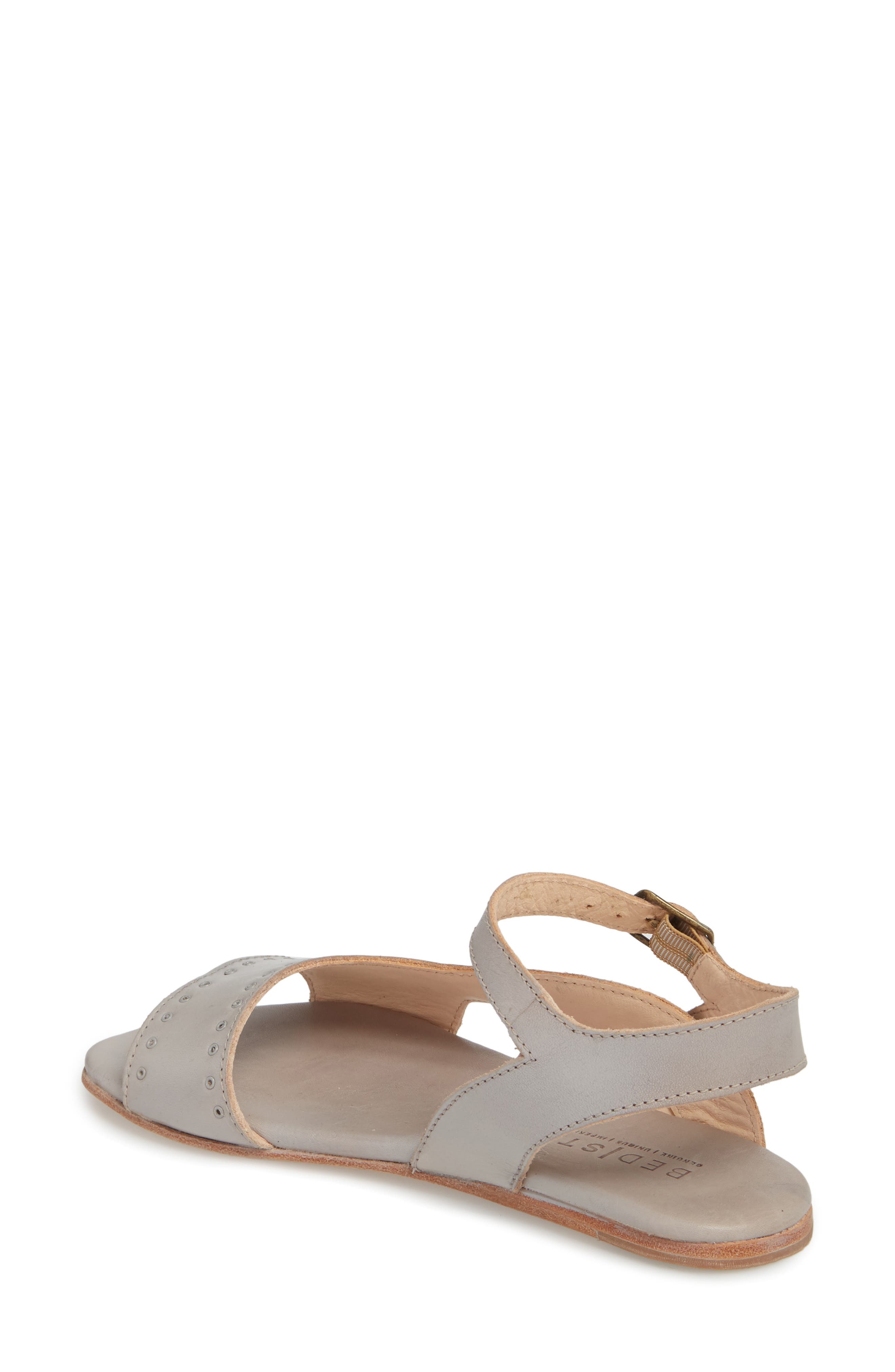 Auburn Flat Sandal, Alternate, color, LIGHT GREY LEATHER