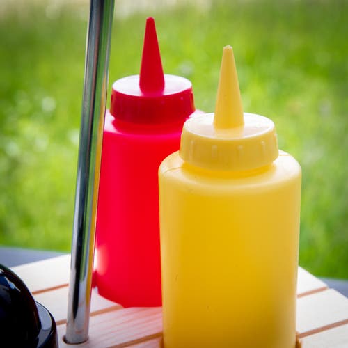 Kuchenprofi Picnic Condiment Set For Ketchup, Mustard, Salt & Pepper, 6 Piece Set In Multicolored