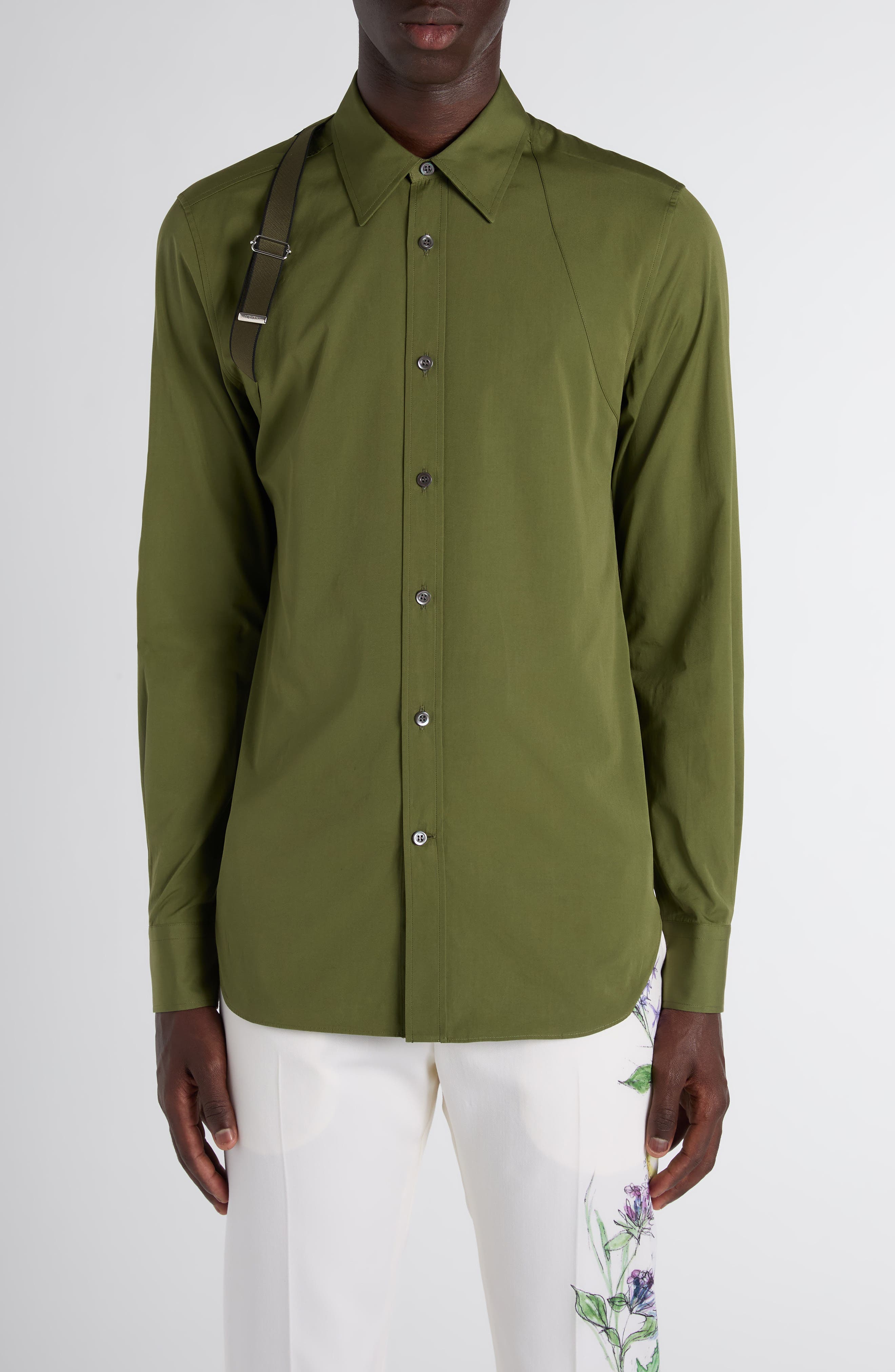 MILITARY GREEN
