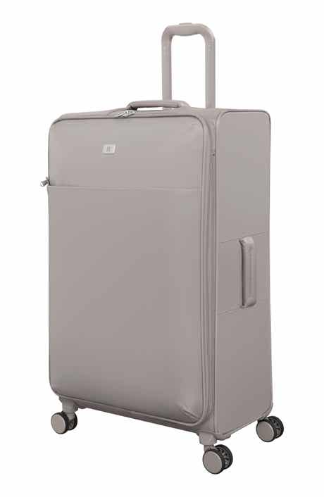 IT LUGGAGE Lustrous Lux 31-Inch Softside Spinner Luggage