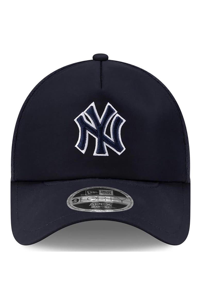 Men's New Era Navy New York Yankees 2026 Batting Practice Apex 9FORTY Adjustable Trucker Hat, Alternate, color, Navy