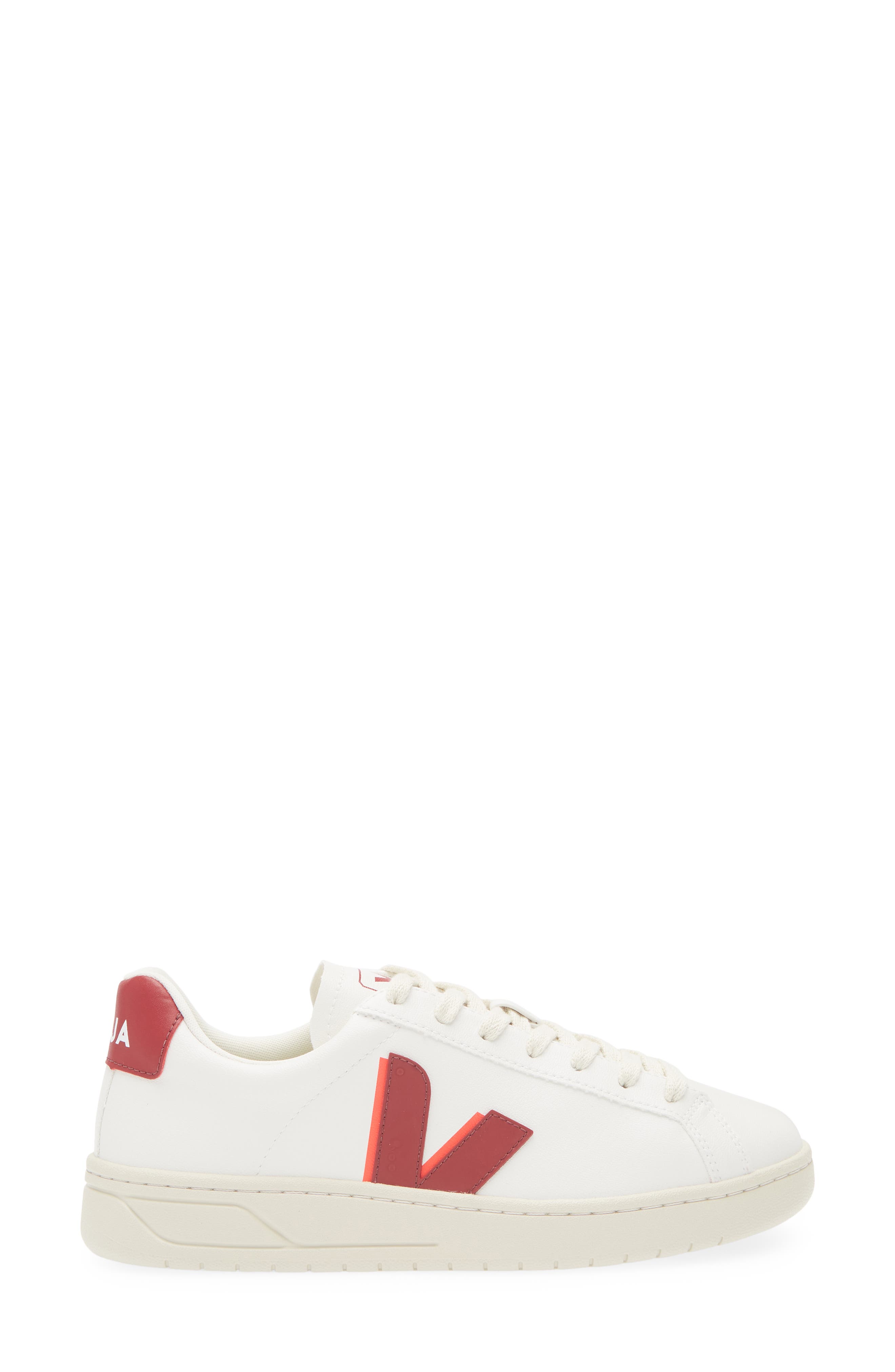 Veja Urca CWL Sneaker, Alternate, color, 