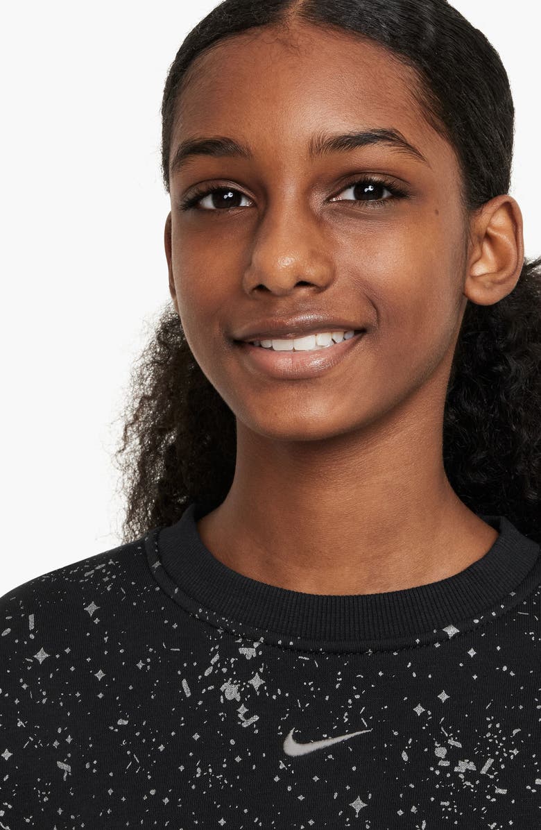 Nike Kids' Sportswear Club Fleece Boxy Crewneck Sweatshirt, Alternate, color, 