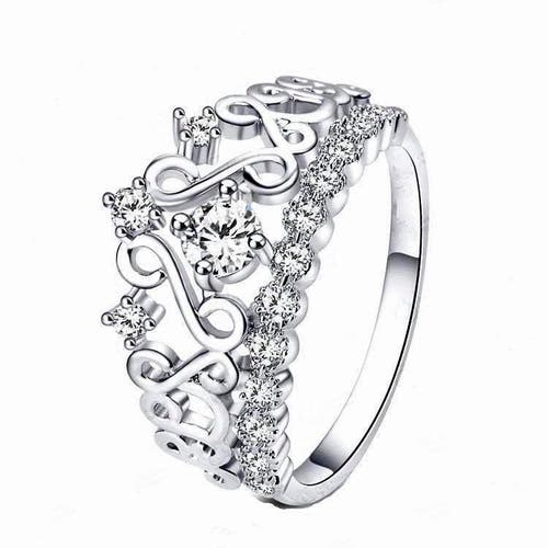 Hollywood Sensation Princess Crown Ring With Cubic Zirconia Stones In Silver