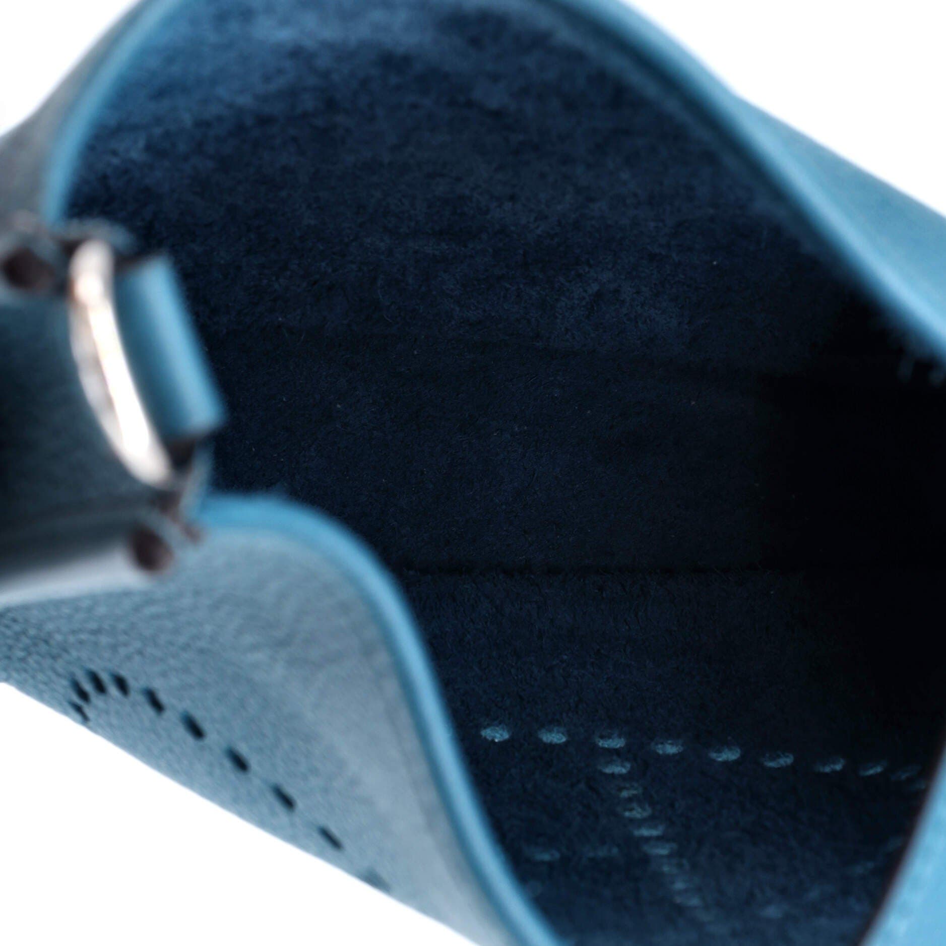 Pre-Owned Hermes Evelyne Bag Gen III Clemence TPM, Alternate, color, 