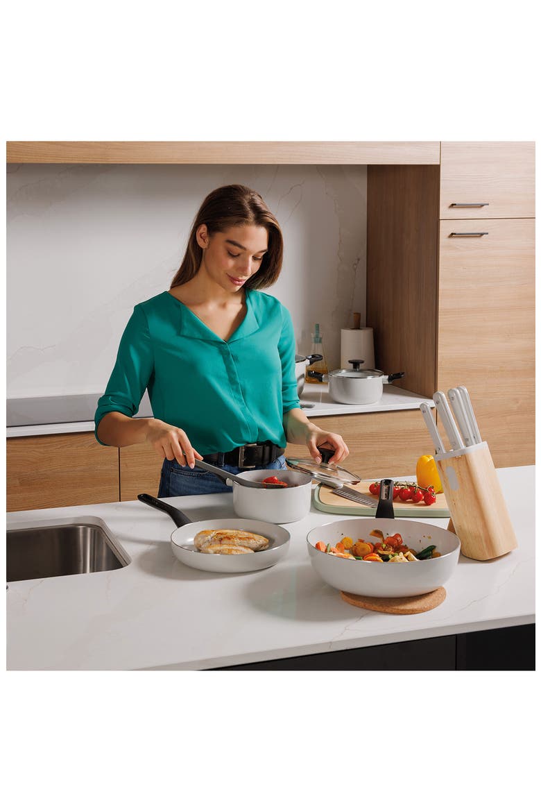 Leo Glints CeraGreen Wok Pan, Alternate, color, CREAM