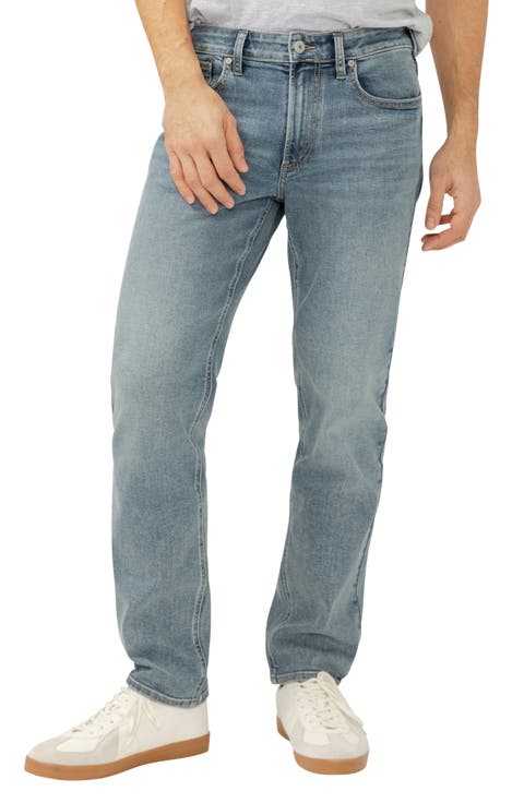 Eddie Athletic Fit Tapered Jeans (Clifton)