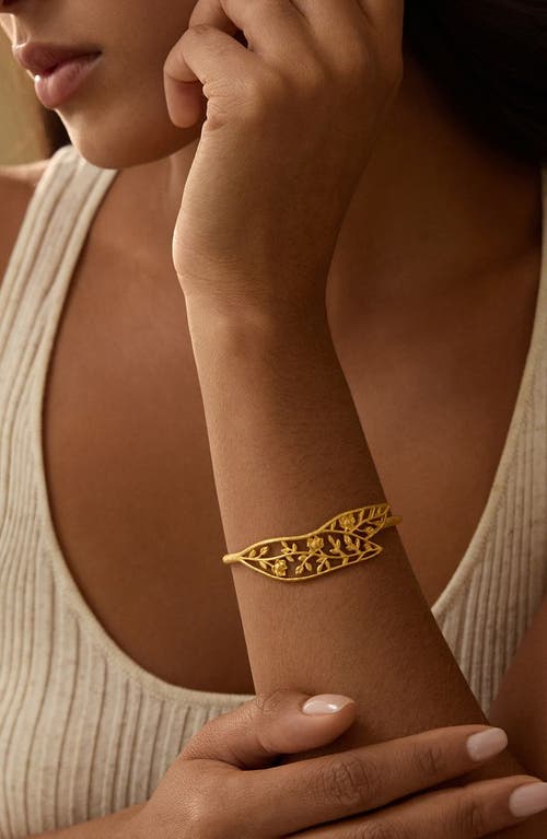 Satya Jewelry Expanding Beauty Lotus Cuff In Gold