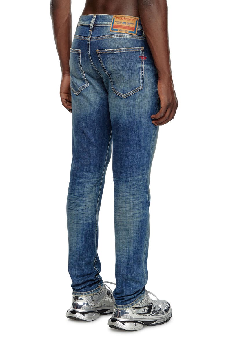 2019 D-Strukt Slim Fit Jeans, Alternate, color, DENIM