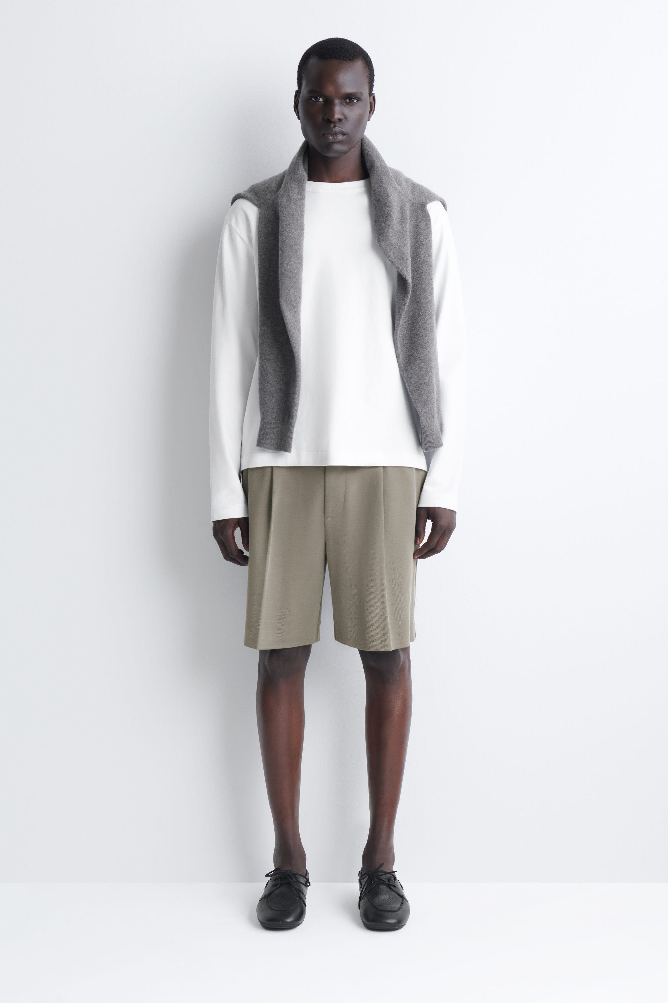 selected GRAY-GREEN