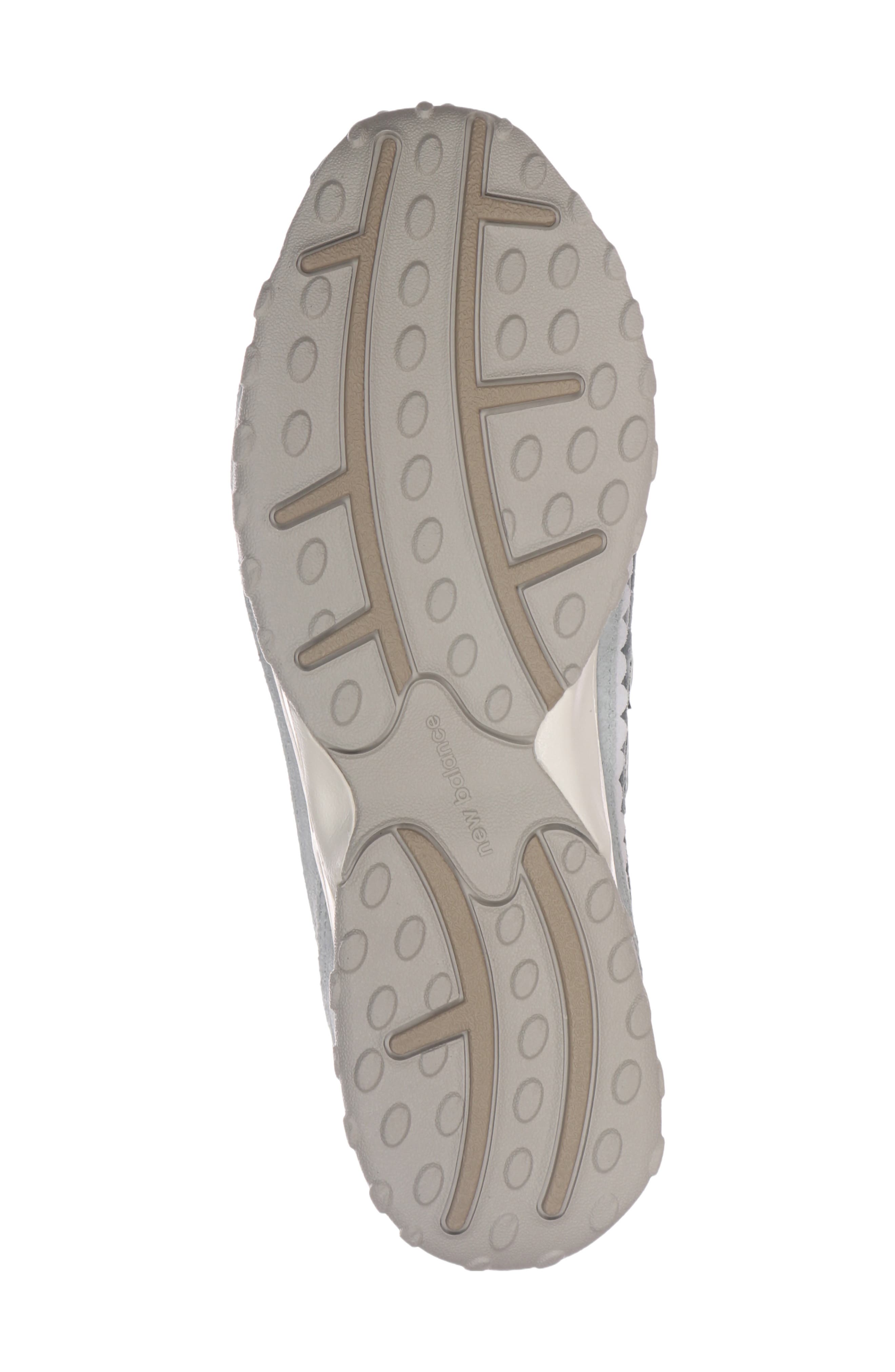 New Balance Gender Inclusive 204L Sneaker, Alternate, color, Lone Star Grey/ Sea Salt