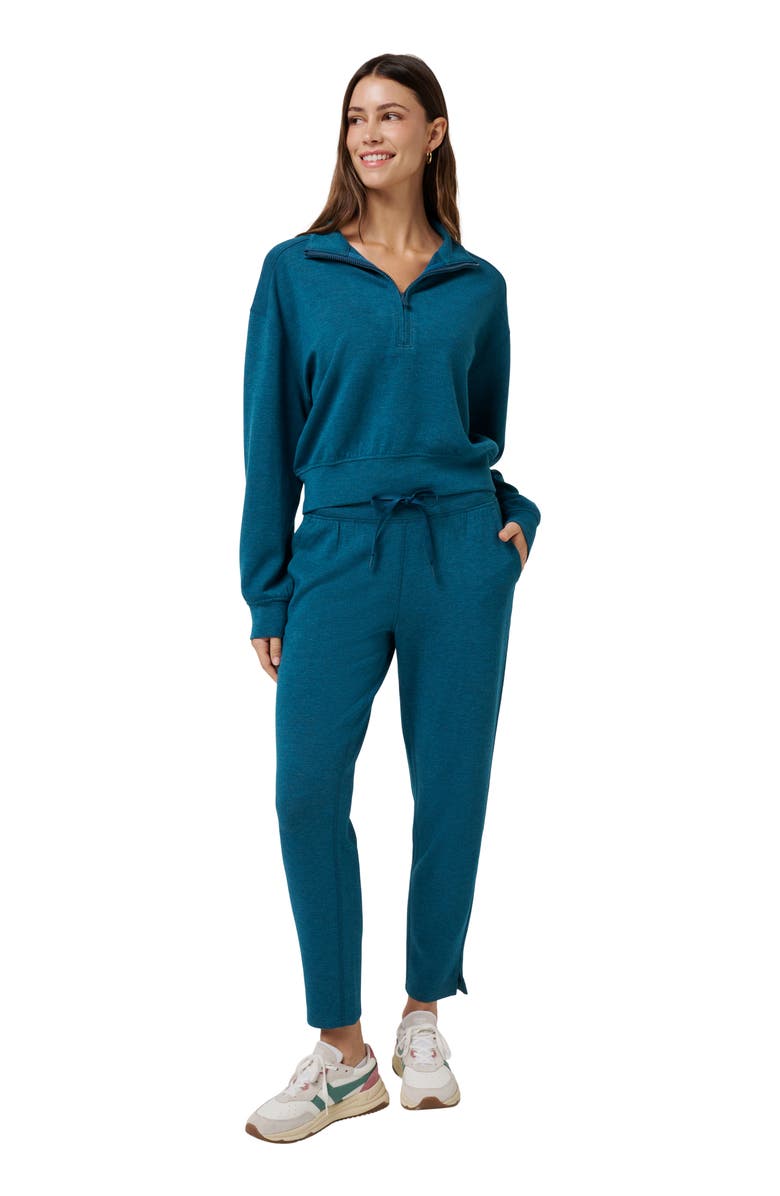 TravisMathew Skyloft Soft Echo Half Zip Pullover, Alternate, color, Heather Reflecting Pond