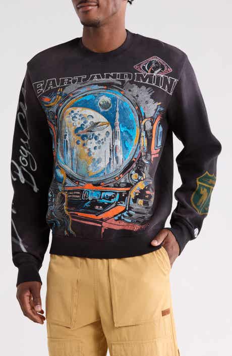 Explore Graphic Sweatshirt