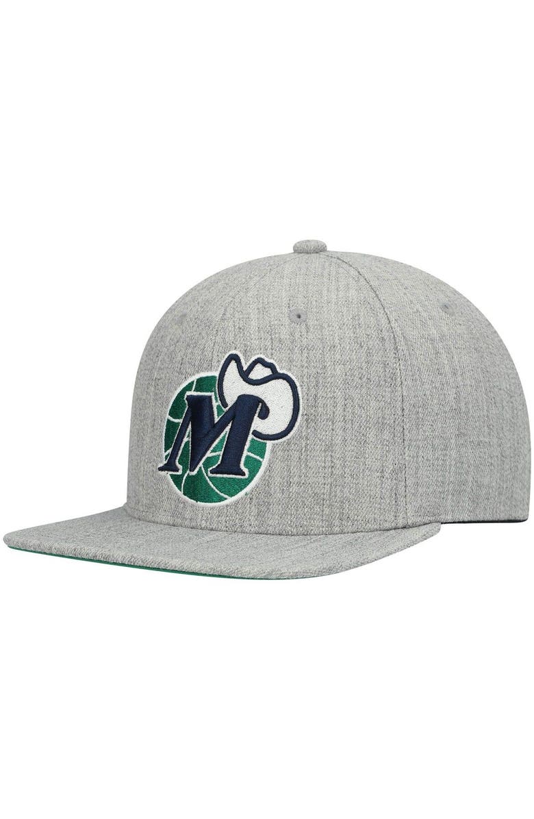 Mitchell & Ness Men's Mitchell & Ness Heathered Gray Dallas Mavericks Hardwood Classics Team 2.0 Snapback Hat, Main, color, Heather Gray