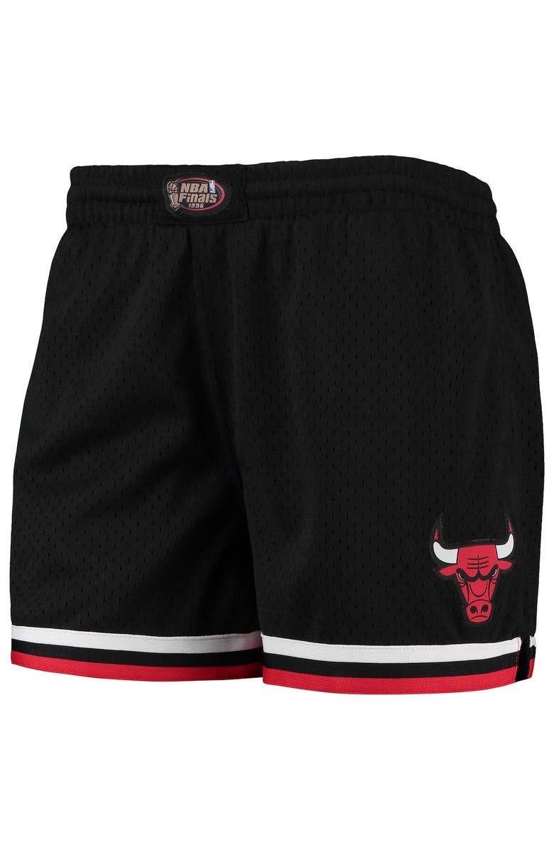 Mitchell & Ness Women's Mitchell & Ness Black Chicago Bulls Hardwood Classics 1996 NBA Finals Jump Shot Shorts, Alternate, color, Black
