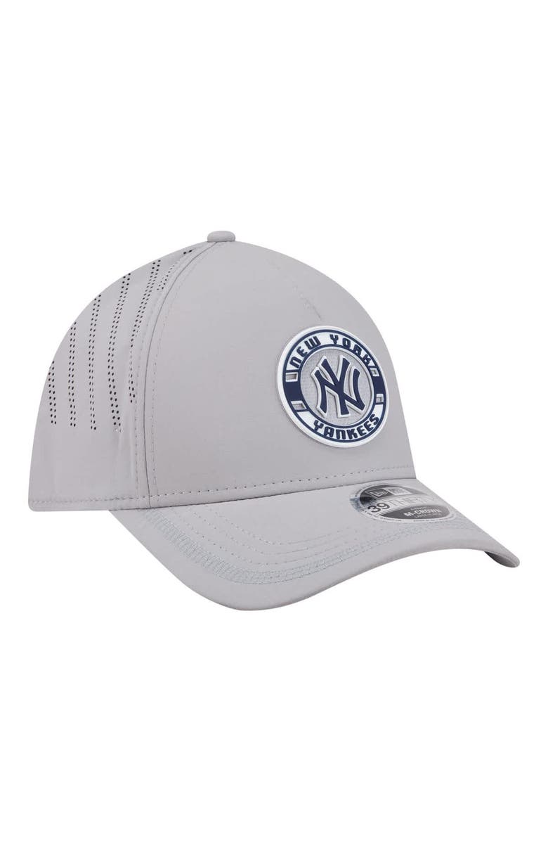 New Era Men's New Era Gray New York Yankees Patch 39THIRTY A-Frame M-Crown Perforated Flex Hat, Alternate, color, Gray