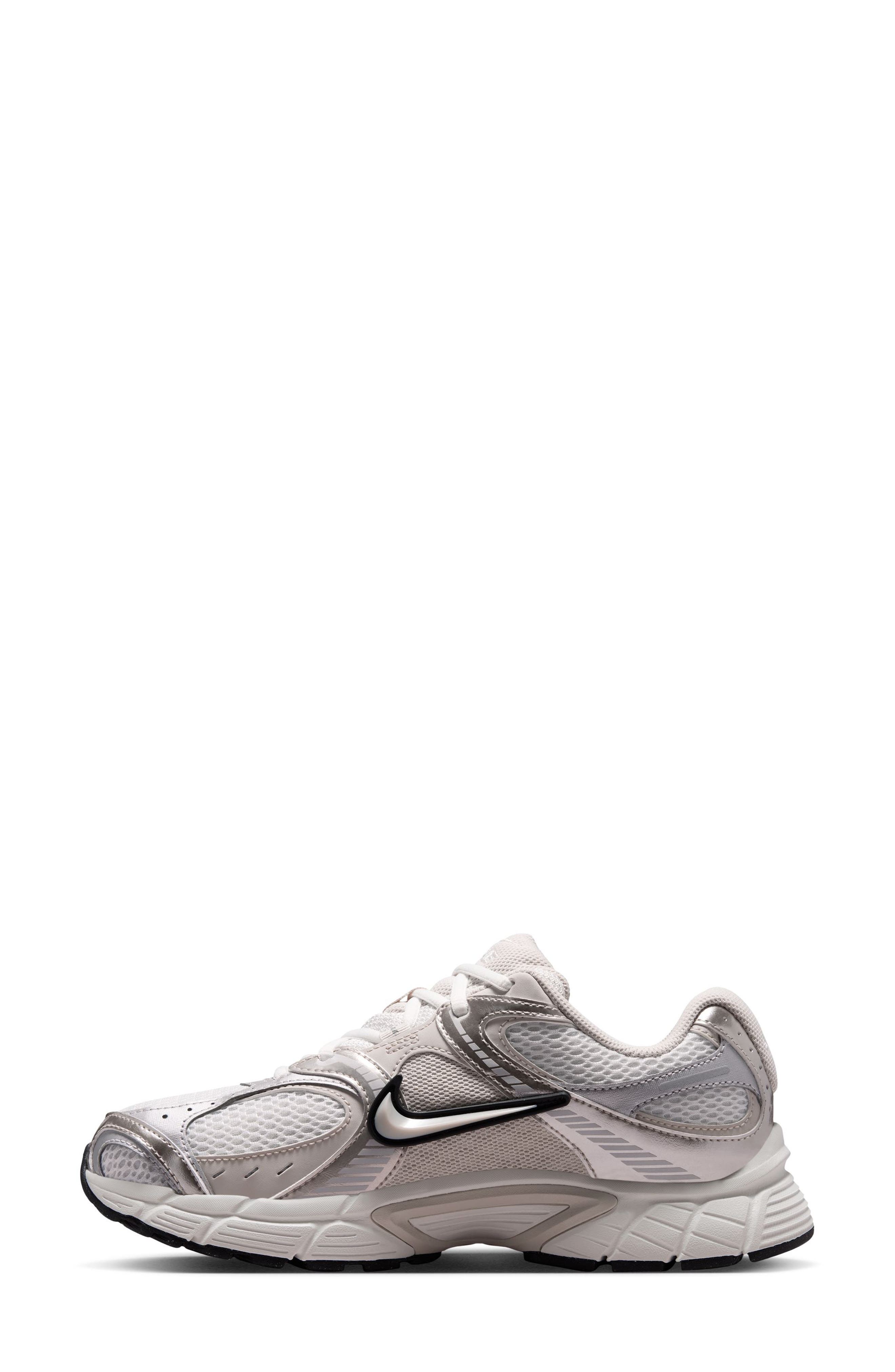 V5 RNR Running Shoe, Alternate, color, WHITE/ BROWN-SAIL-BLACK