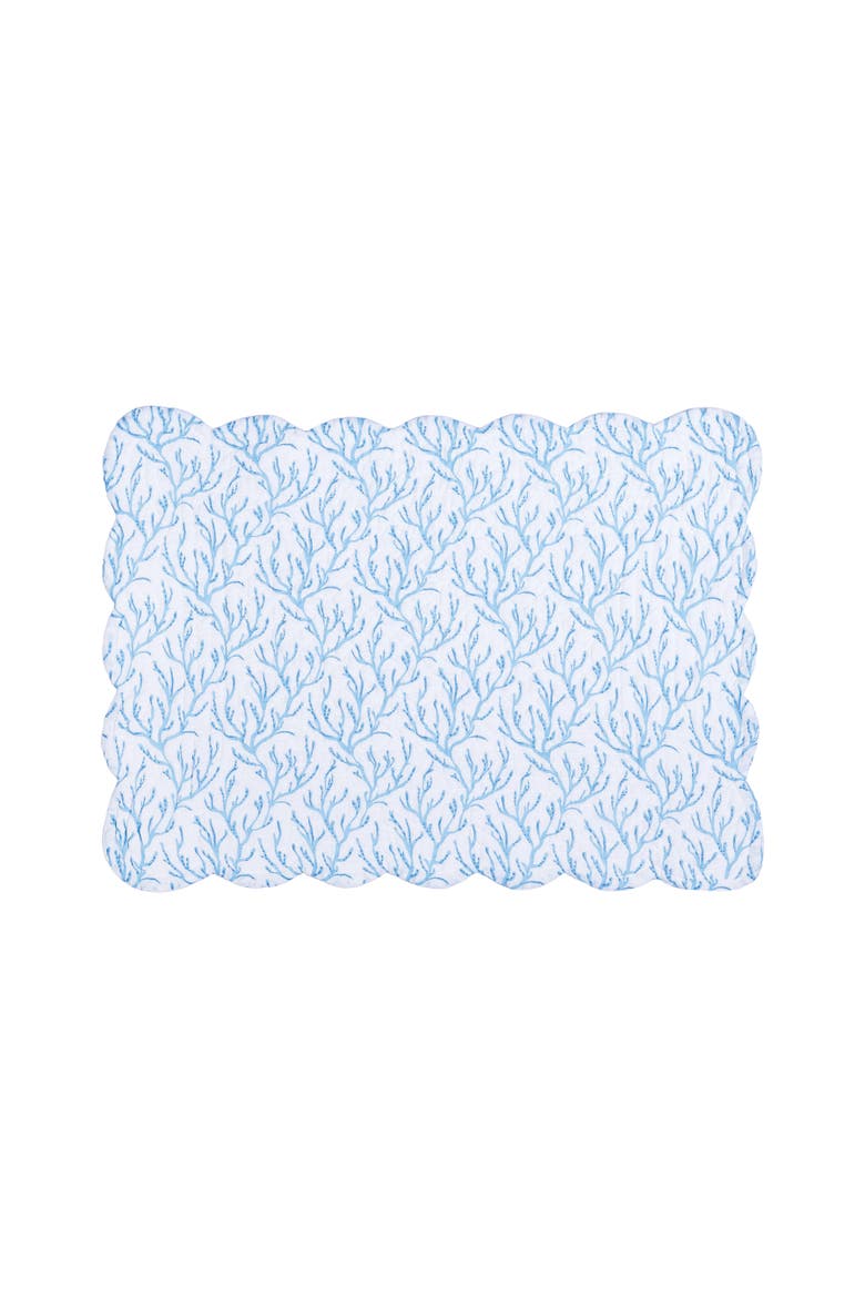 Chinoiserie Coast Reversible Machine Washable Scallop Quilt Placemats Set of 6, Alternate, color, Blue