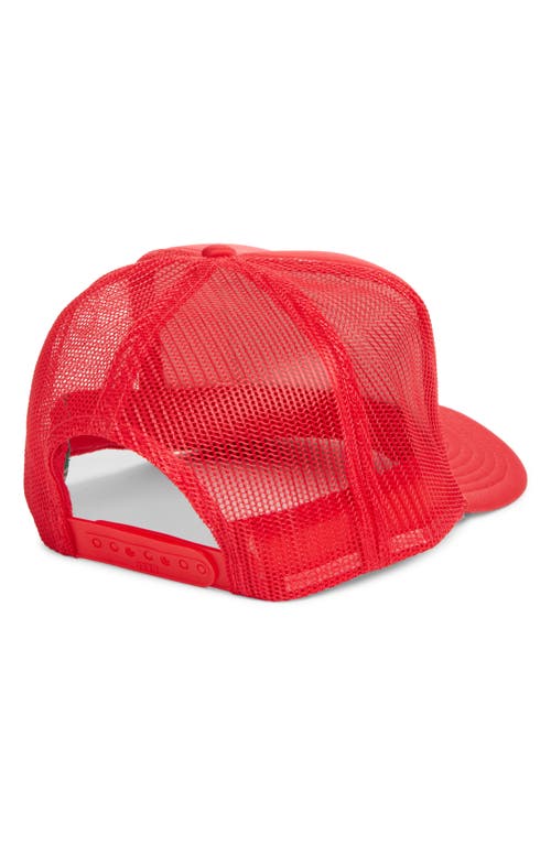 Friday Feelin ' Rad Rainbow Patch Trucker Hat In Red