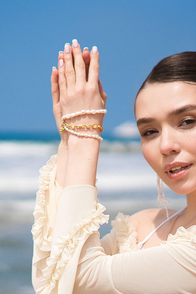 Mia Layered Luxe Freshwater Pearl Bracelet, Alternate, color, Gold