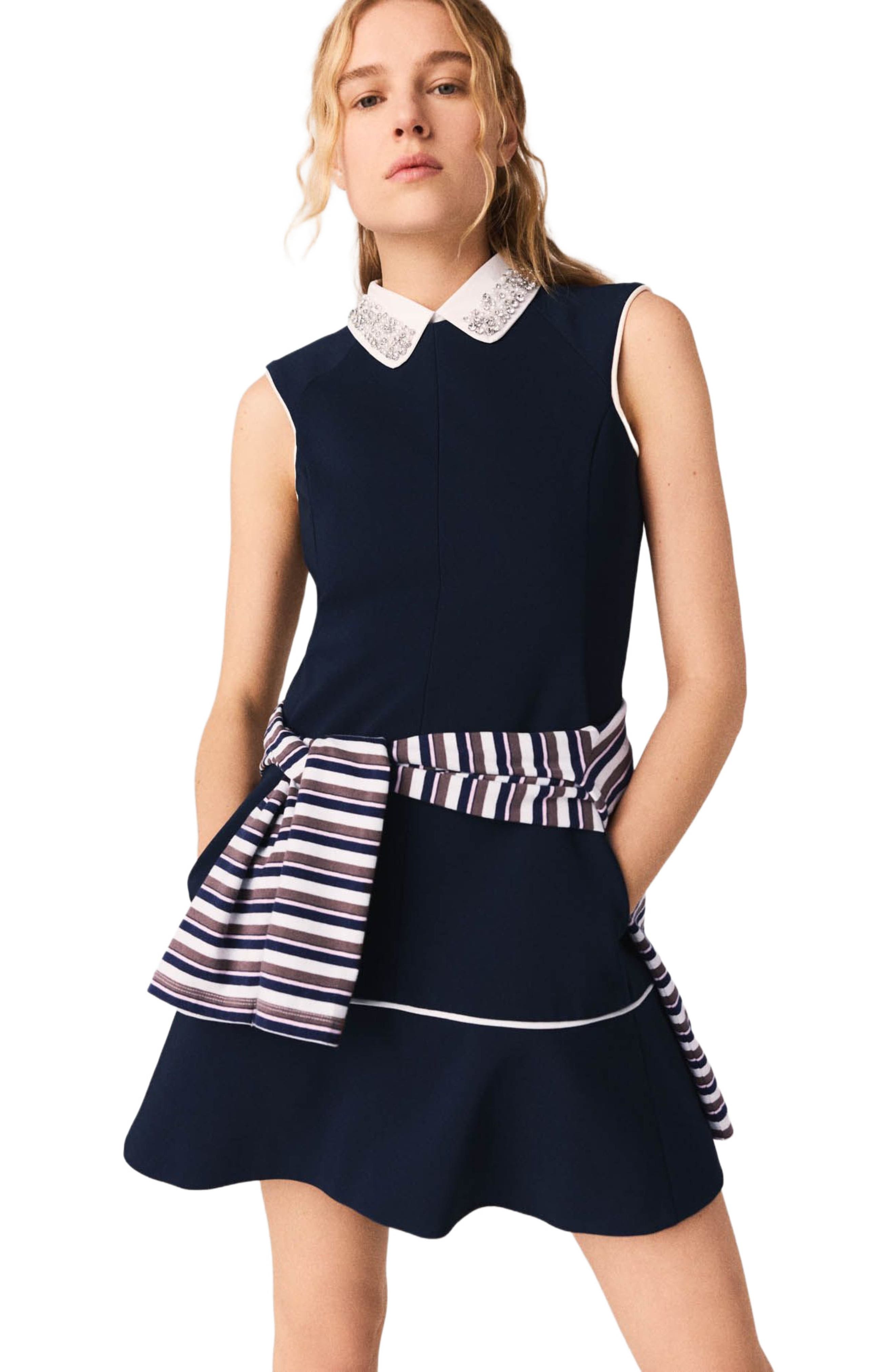 Flared dress with contrast trim