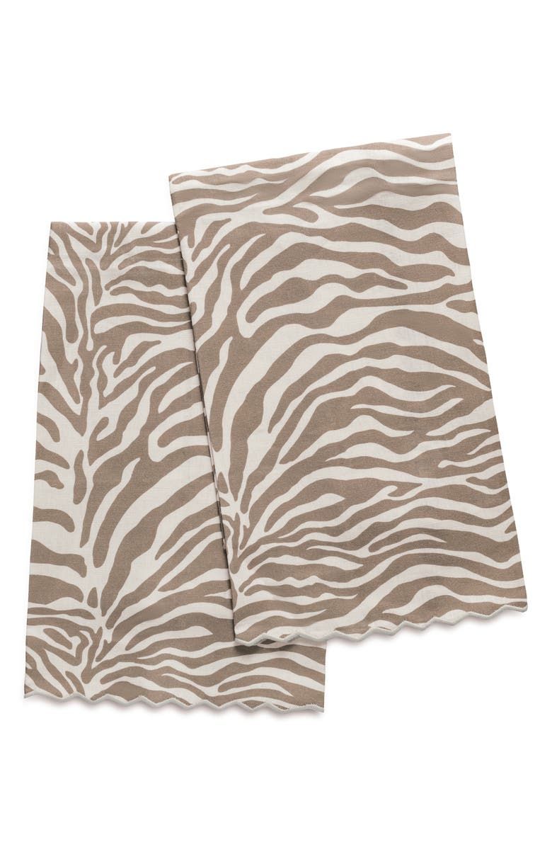 Matouk Regine Set of 2 Guest Towels, Main, color, Coconut