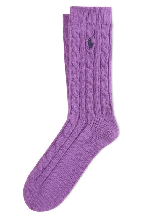 Seasonless Cable Crew Socks