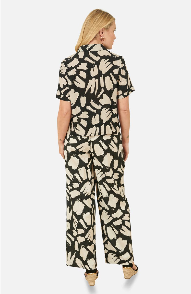 Yumi Short Sleeve Printed Relaxed Fit Shirt, Alternate, color, Black