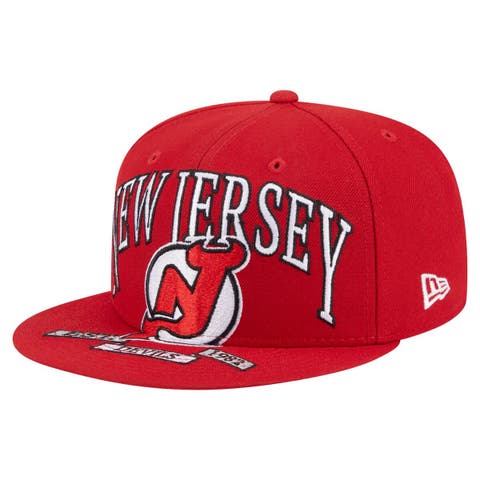 Men
s New Era Red New Jersey Devils Oversized Vintage Arch 59Fifty Fitted Hat