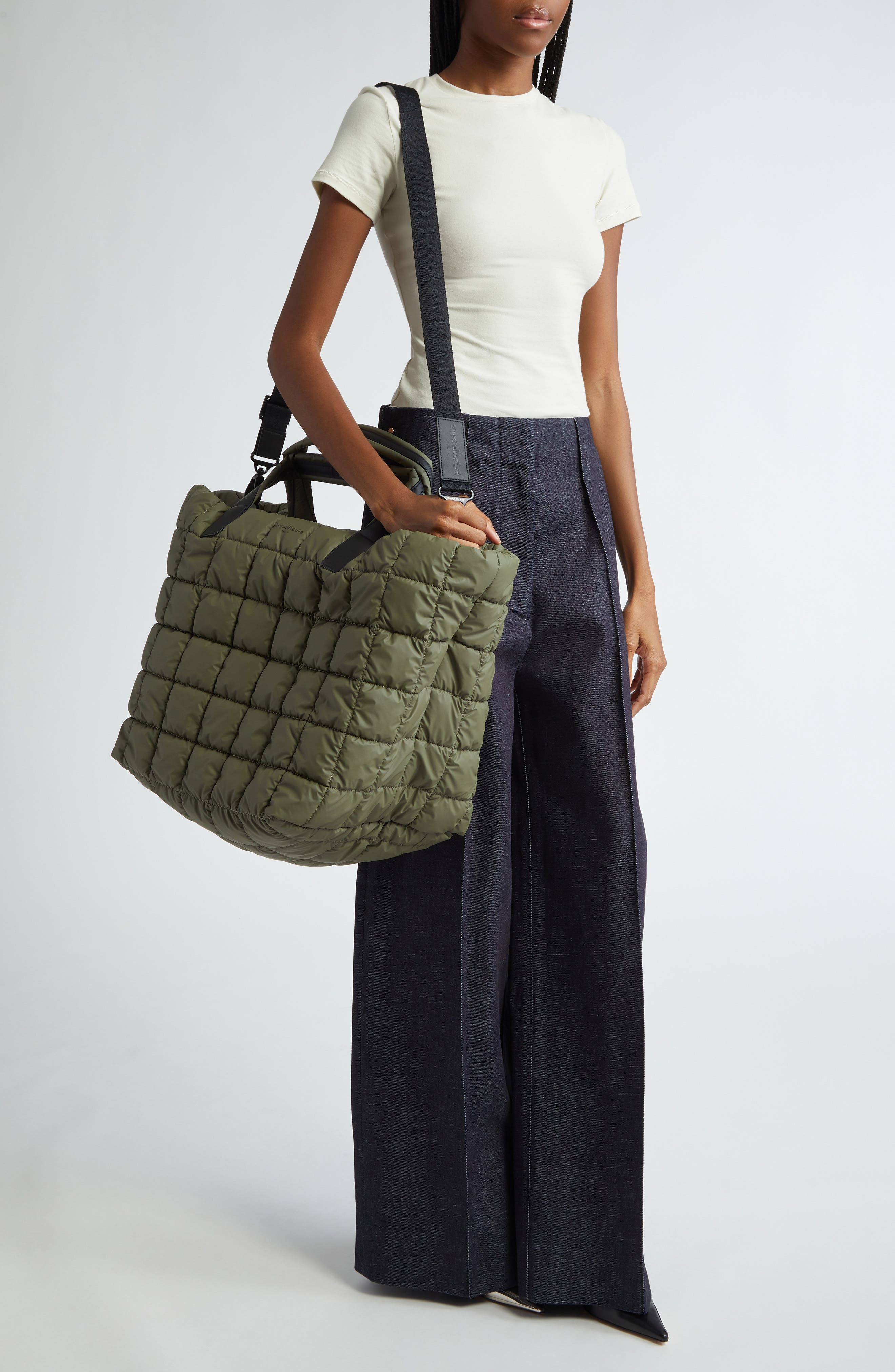 VeeCollective Porter Water Repellent Quilted Weekend Bag, Alternate, color, Moss