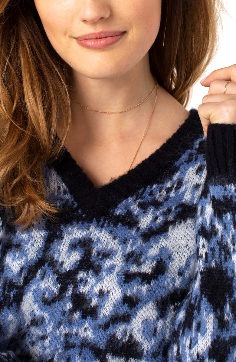 Liverpool Los Angeles V-Neck Sweater, Alternate, color, 