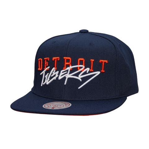 Men's Mitchell & Ness Navy Detroit Tigers Team Tagged Snapback Hat