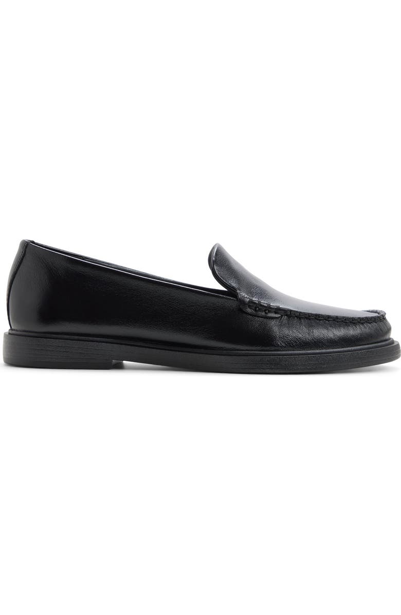 G.H.BASS Sloane Moc Toe Loafer, Alternate, color, Black