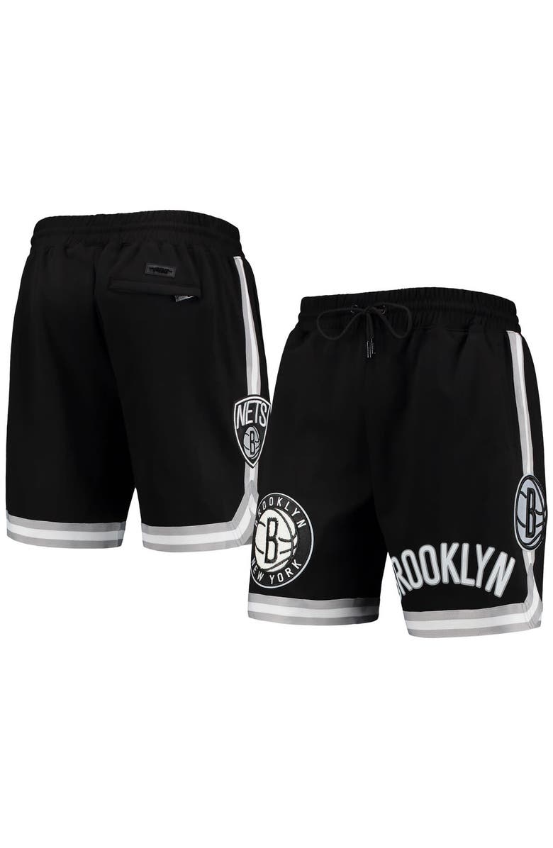 PRO STANDARD Men's Pro Standard Black Brooklyn Nets Chenille Shorts, Main, color, Black
