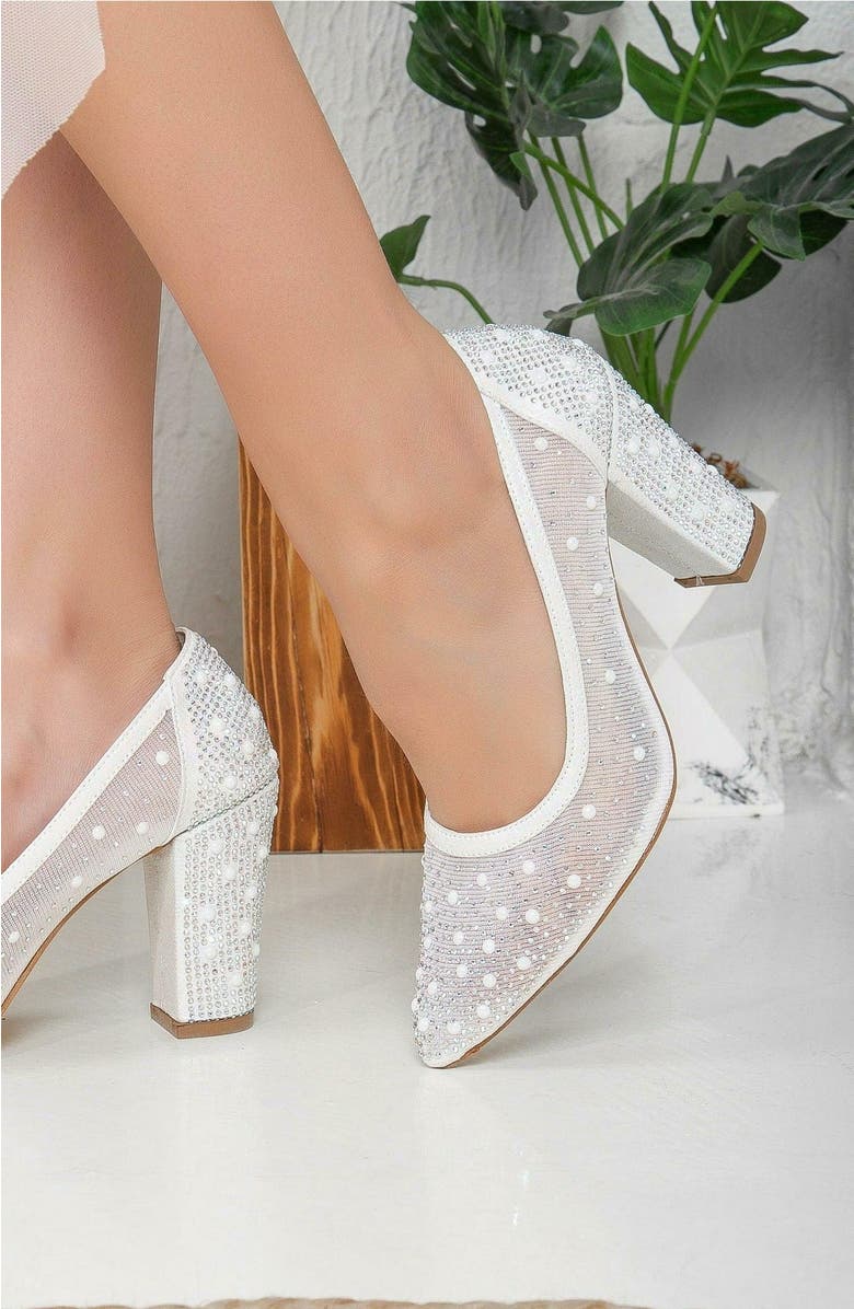 Forever & Always Shoes Margaret Ivory Lace Stiletto, Alternate, color, Ivory