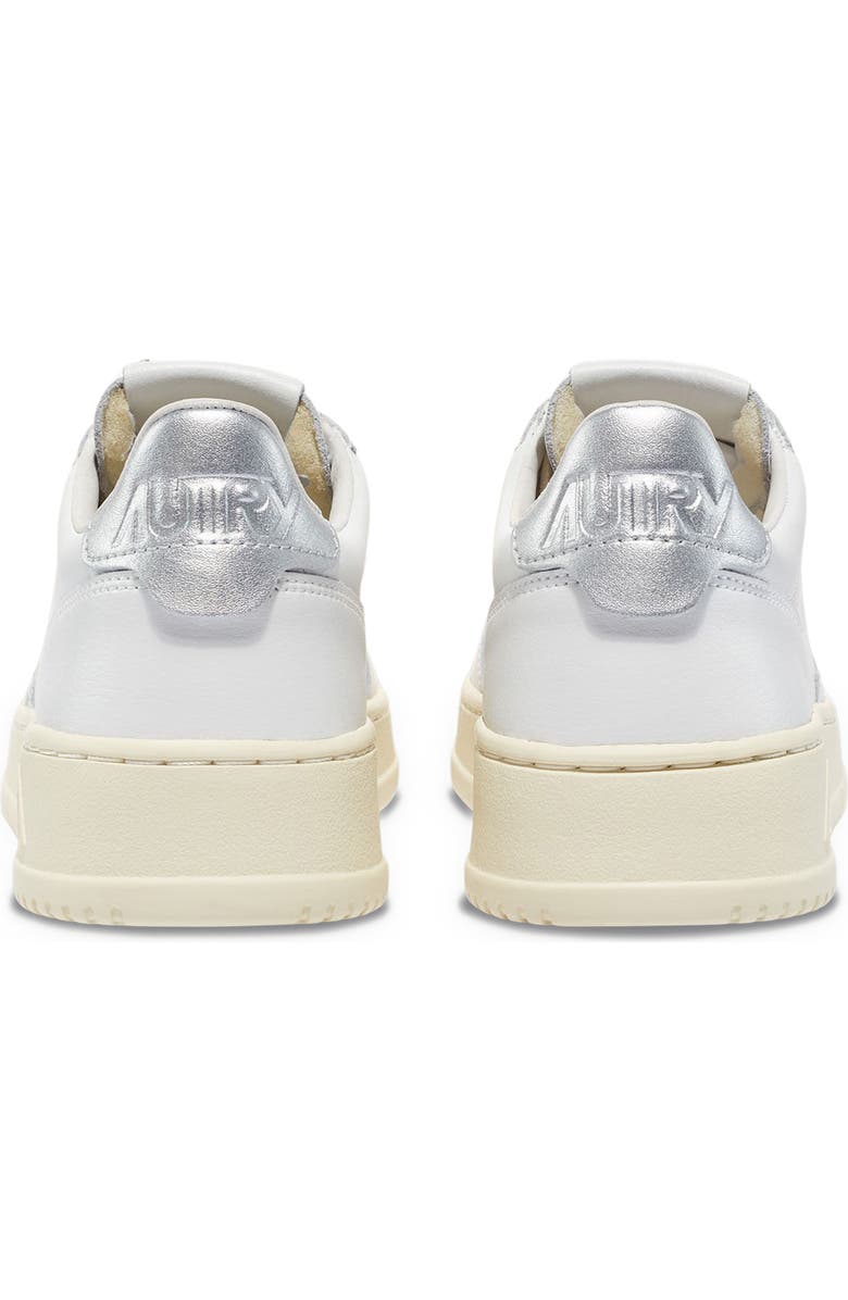 AUTRY Medalist Low Sneaker, Alternate, color, Wht/Sil
