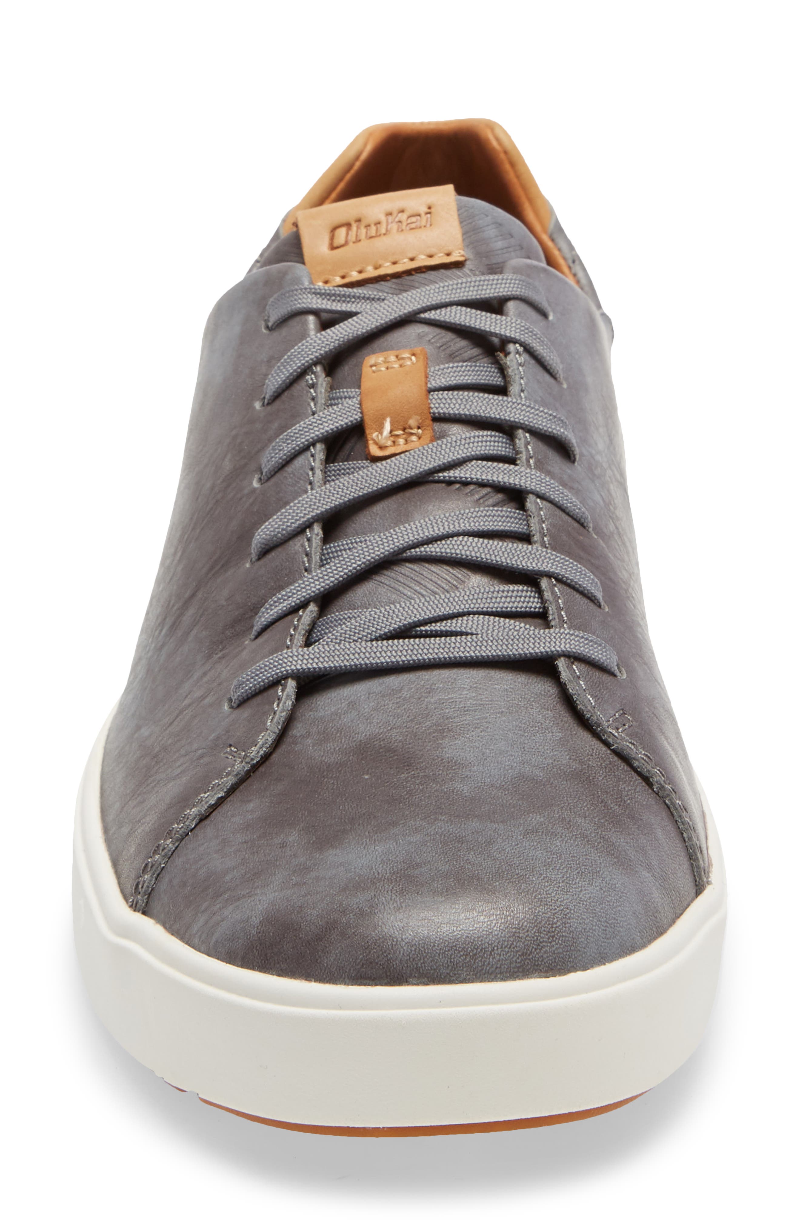 OluKai Lae‘ahi Li ‘Ili Convertible Low Top Sneaker, Alternate, color, Charcoal