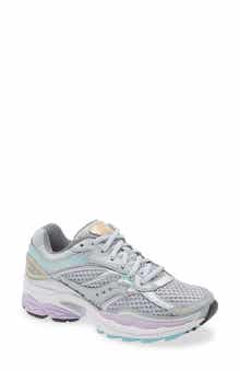 Gender Inclusive ProGrid Omni 9 Sneaker