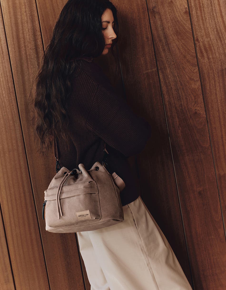 Spläsh Bucket Crossbody Weave, Alternate, color, Weave Dusty Brown