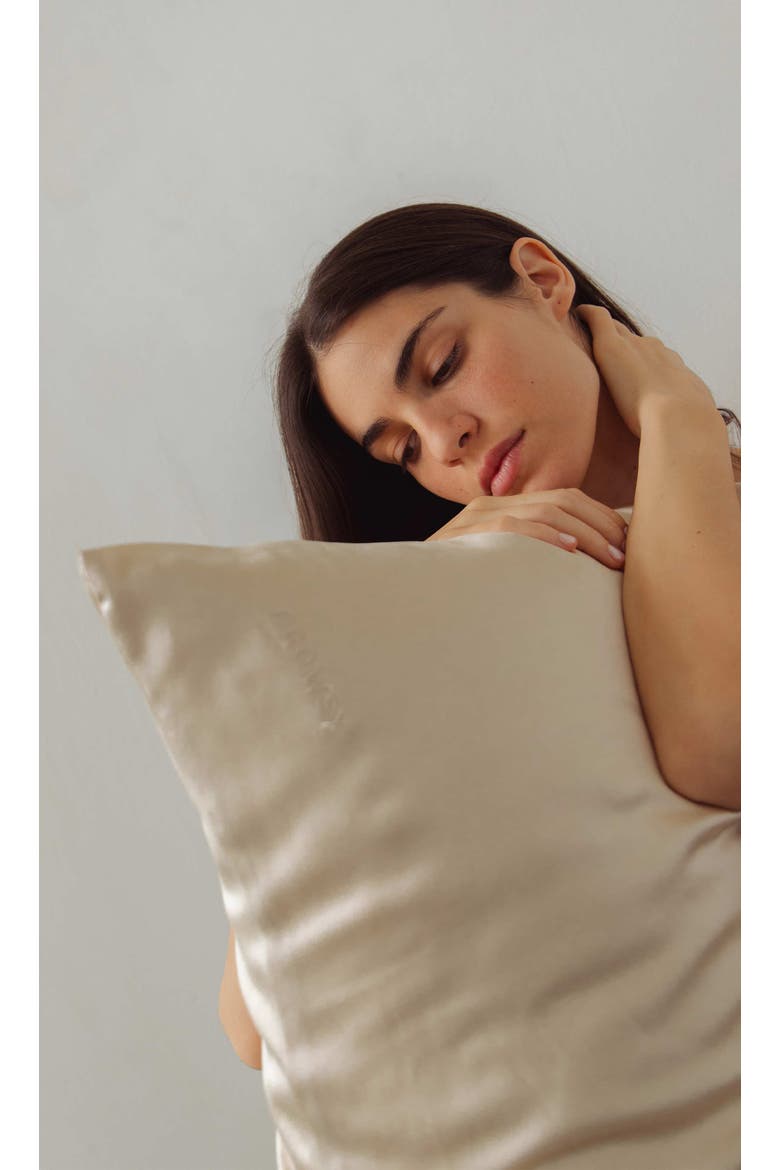 King Silk Pillowcase, Alternate, color, Akoya Pearl