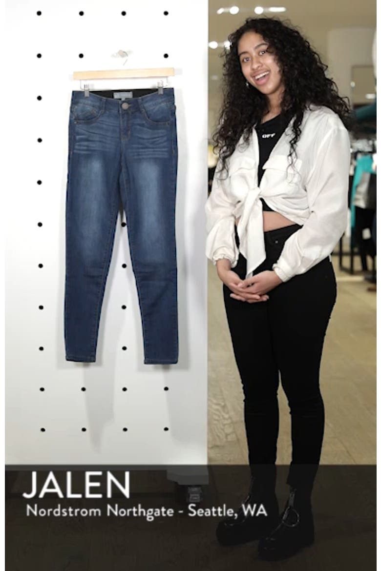 Ab-Solution Stretch Skinny Jeans (Nordstrom Exclusive) video