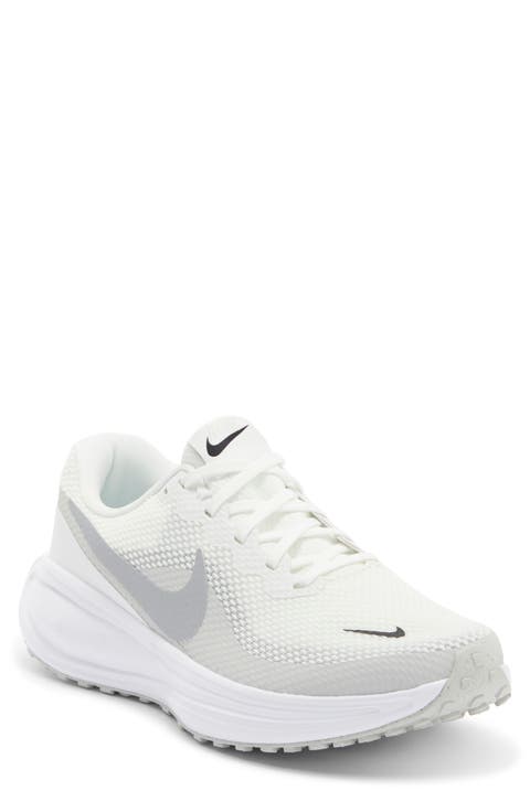 Revolution 8 Running Shoe