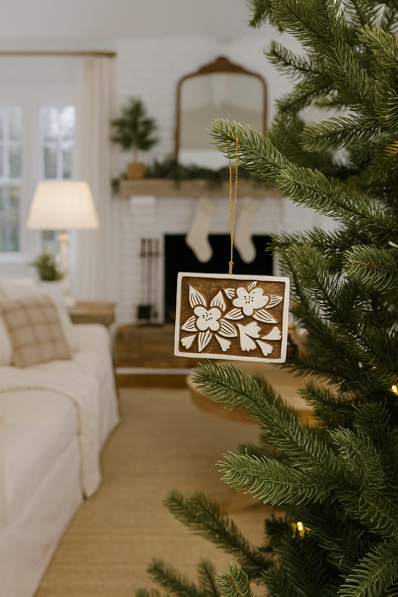 Colorado State Blue Columbine Ornament, Alternate, color, Natural