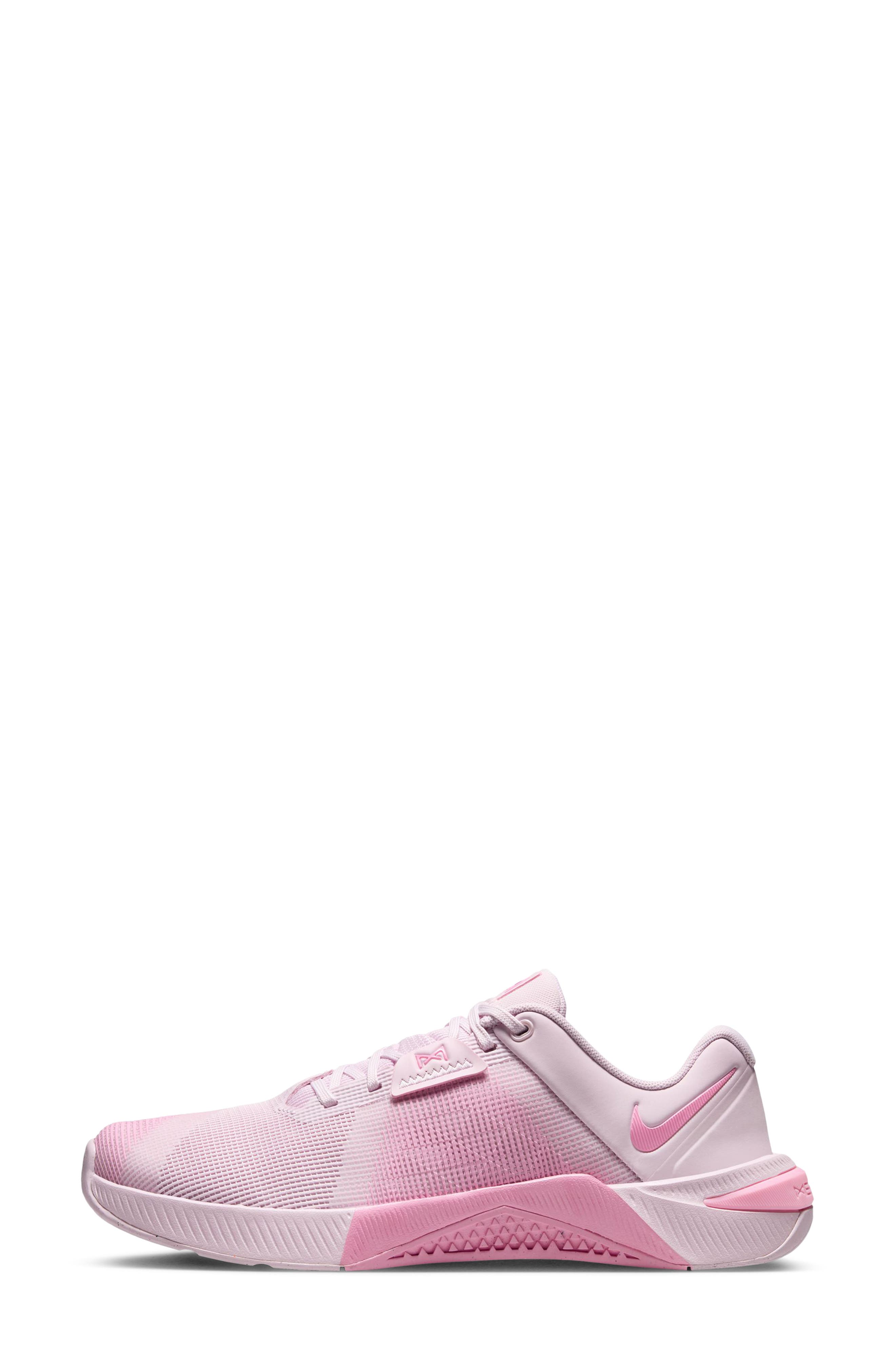 Metcon 10 Training Shoe, Alternate, color, BLEACHED LILAC/ PINK-MAGENTA