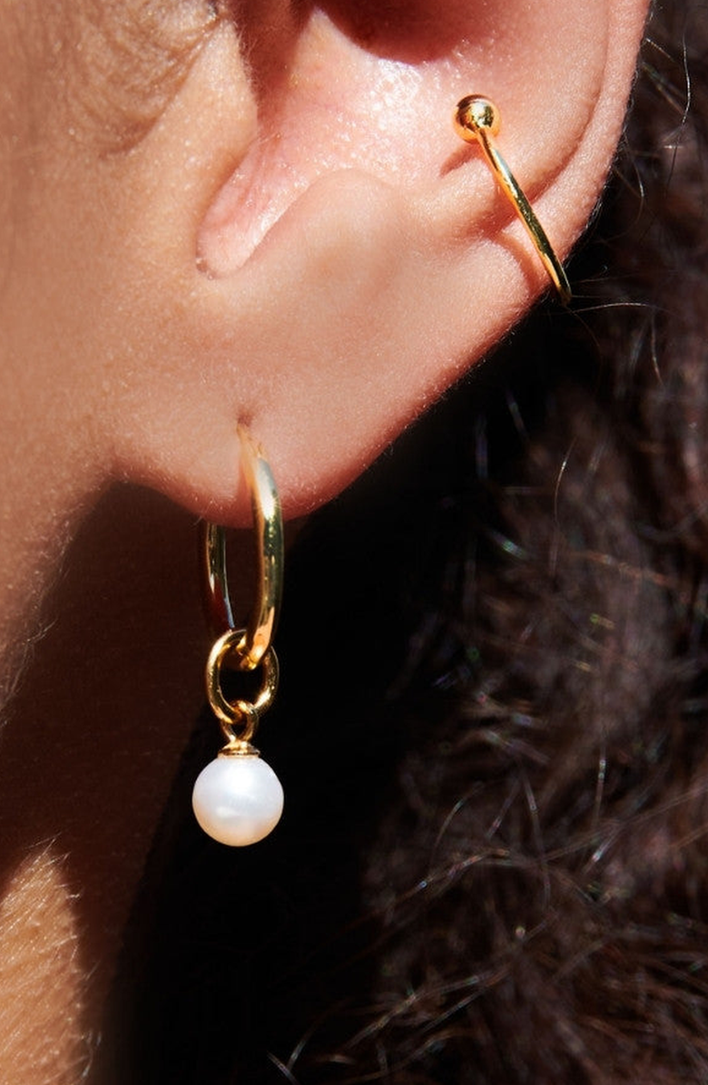 Little Sky Stone Tiny Pearl Hoop Earrings, Alternate, color, Gold / Cream