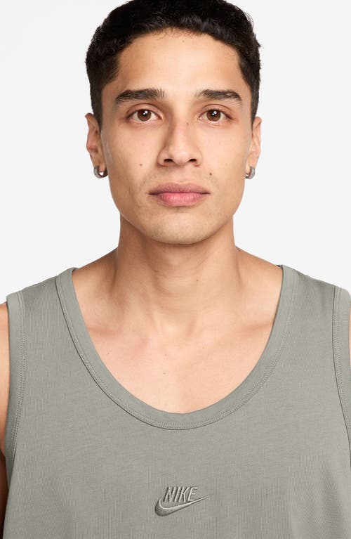 Nike Premium Essentials Tank