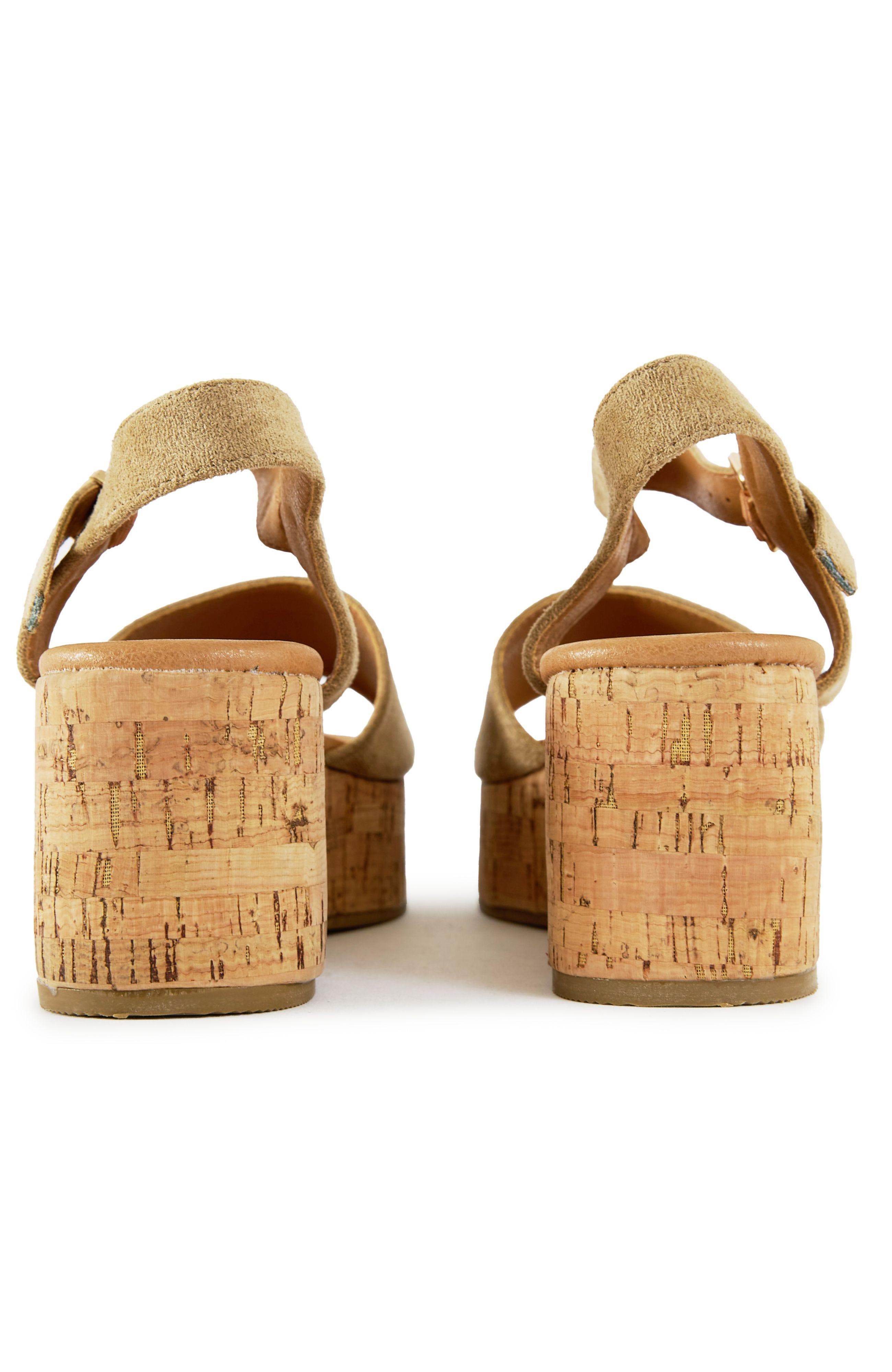 V.gan Womens Gotu Wedge Cork Sandals, Alternate, color, Natural
