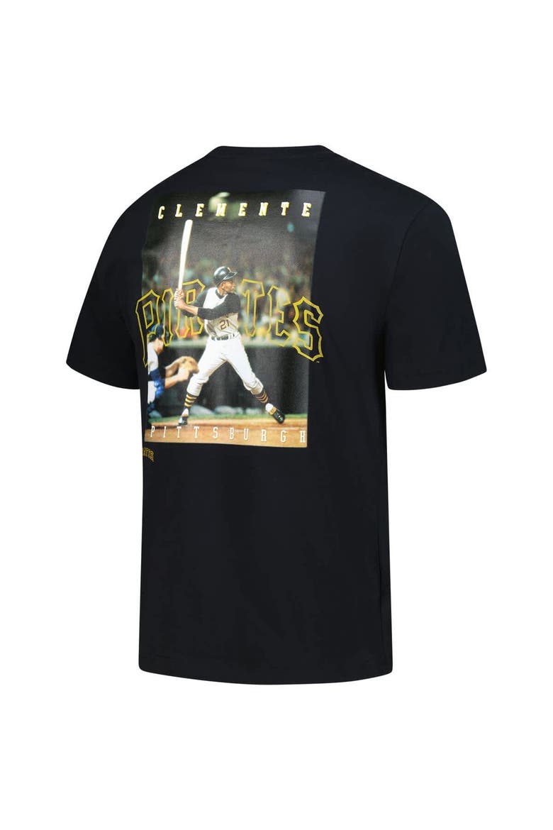 Men's Mitchell & Ness Roberto Clemente Black Pittsburgh Pirates Legends Collection Vintage Logo T-Shirt, Alternate, color, Black