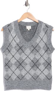 CYRUS V-Neck Argyle Vest