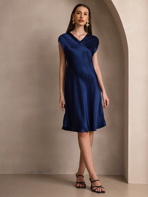 Silksilky Pure Silk Elegant Short Sleeves Nightgown In Black